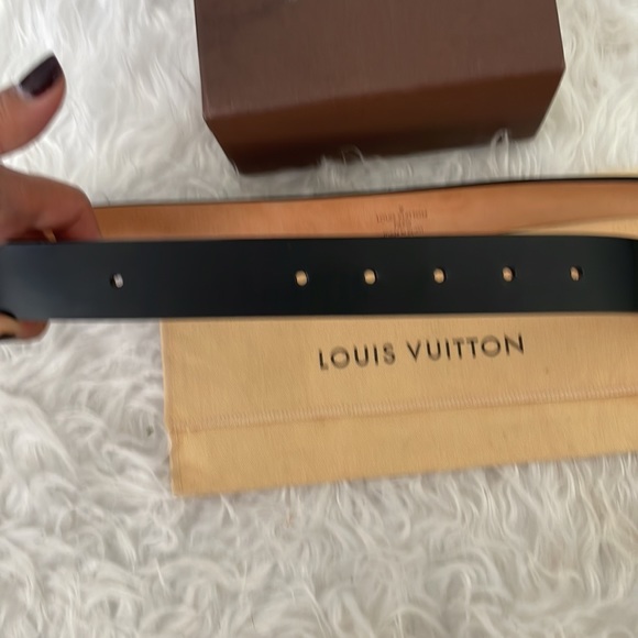⛔️SOLD⛔️Louis Vuitton Belt - Picture 6 of 6